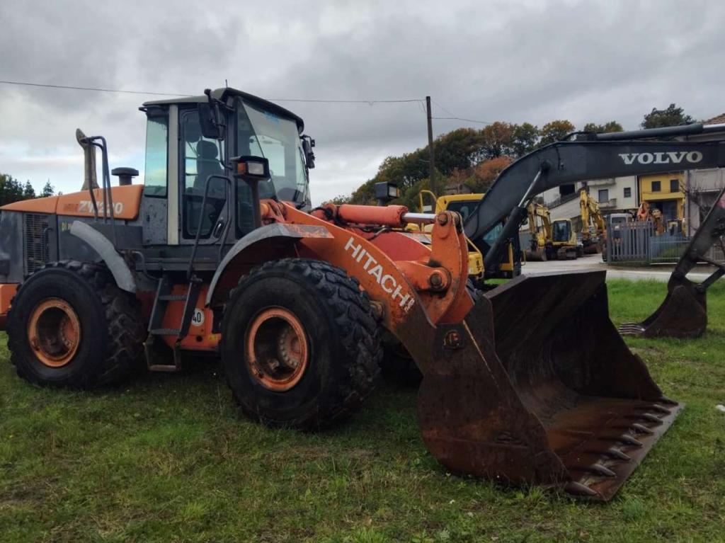 Hitachi ZX220 Foto 4