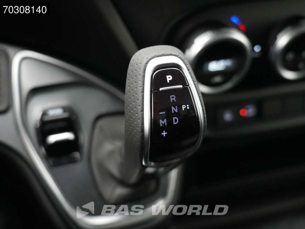 Iveco Daily 35S18 3.0L Automaat Laadklep 180PK Bakwagen ACC Airco Camera CarPlay D'Hollandia 3,5t Trekgew Foto 20