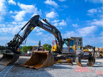 Volvo ECR235EL in vendita da Balavto