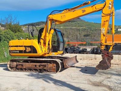 JCB JS130
