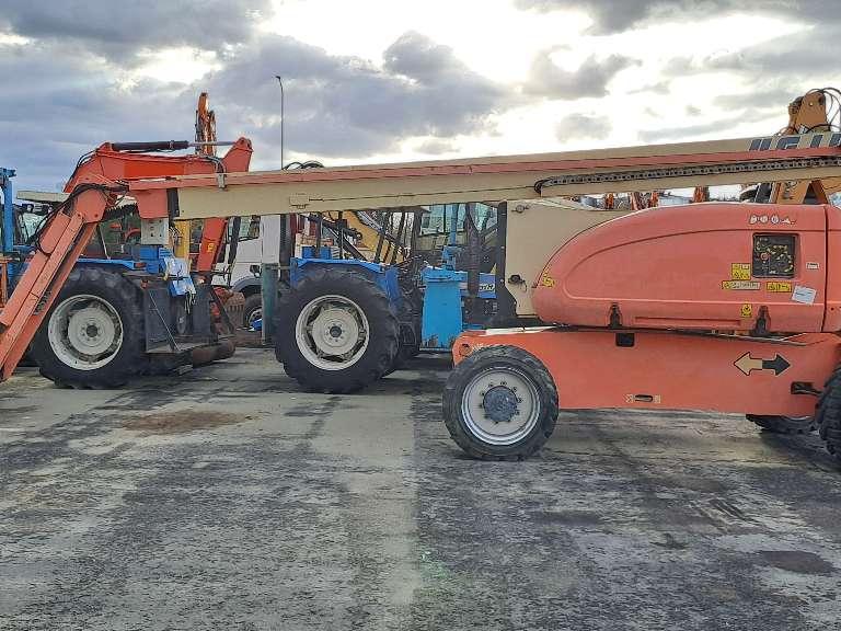 JLG 800AJ Foto 1
