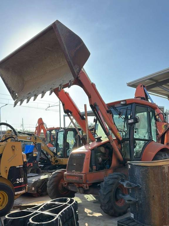 Fiat Hitachi FB100 Foto 1