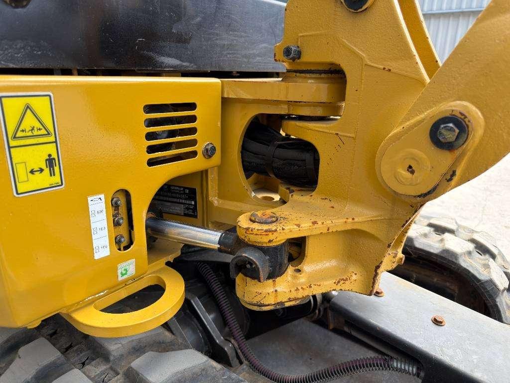 Caterpillar 301.8 Foto 13