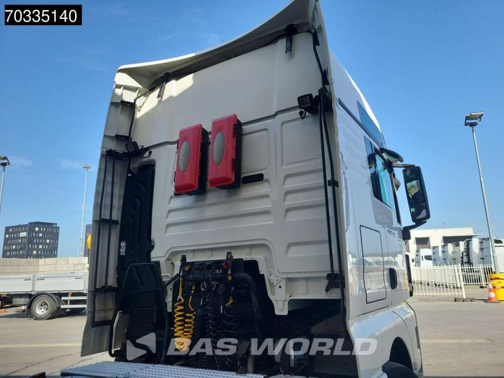 Man TGX 28.480 TGX 6X2 XXL Retarder Navi Liftachse Foto 11