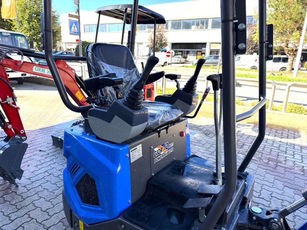Gior 12 PRO.5 - CARRO ALLARGABILE - POWER KUBOTA Foto 12