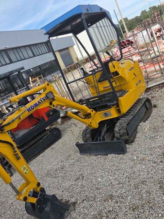 Komatsu Pc 12 Foto 1