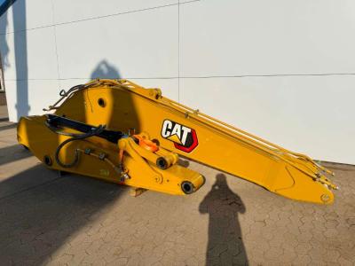 Caterpillar 323 BOOM + STICK (BRAND NEW / Hammer Lines) in vendita da Boss Machinery
