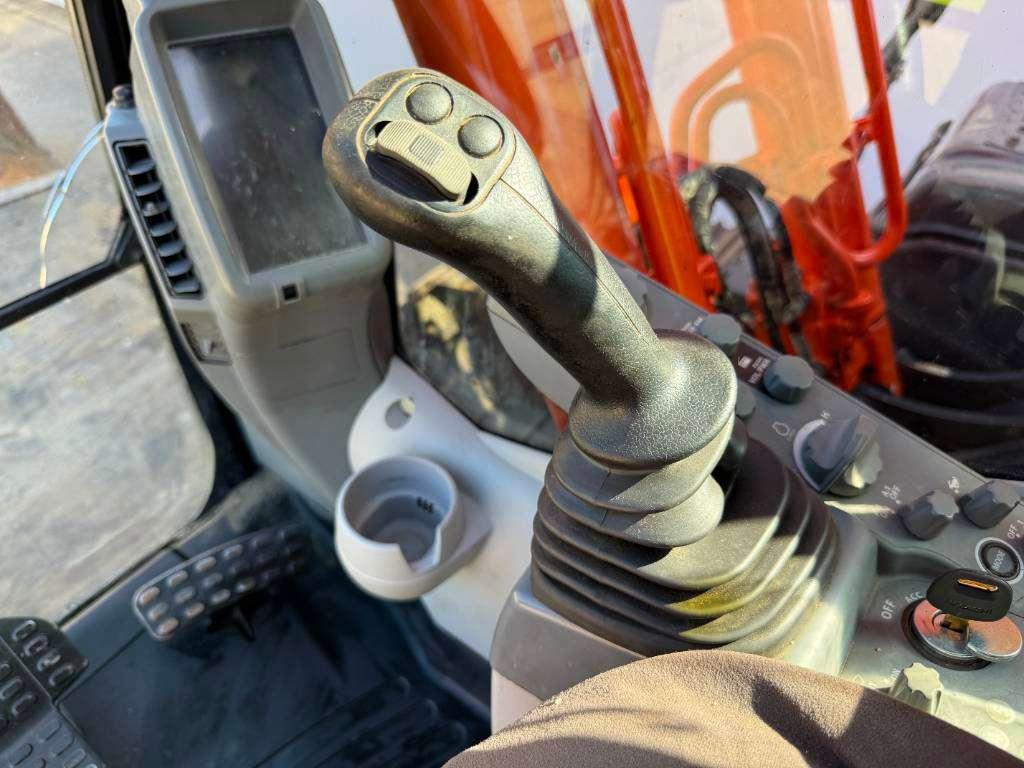 Hitachi ZX210-5B - Hammer Lines / Automatic Greasing Foto 11