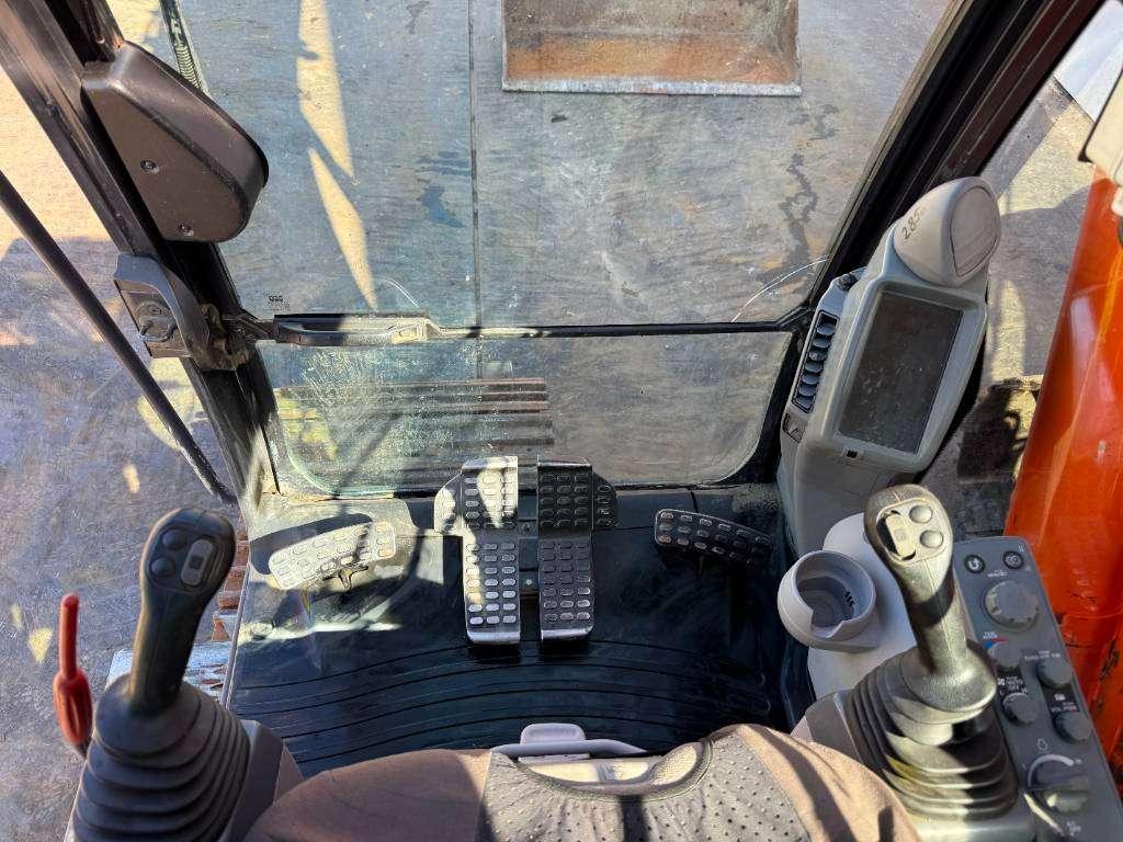 Hitachi ZX210-5B - Hammer Lines / Automatic Greasing Foto 9