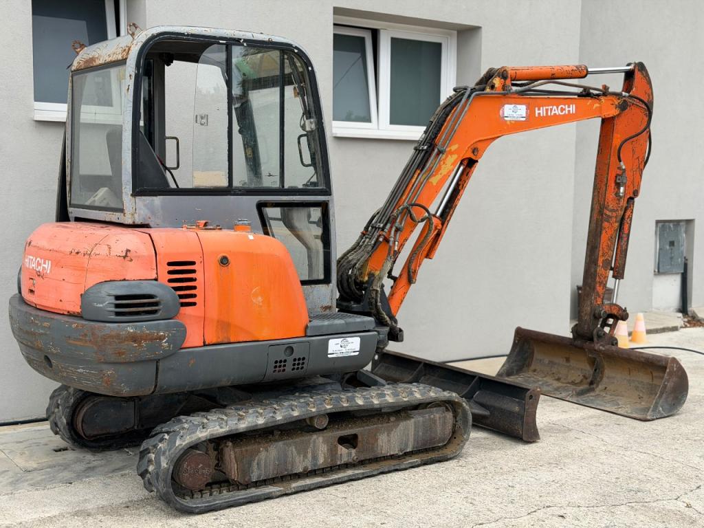 Hitachi ZAXIS 35 Foto 3
