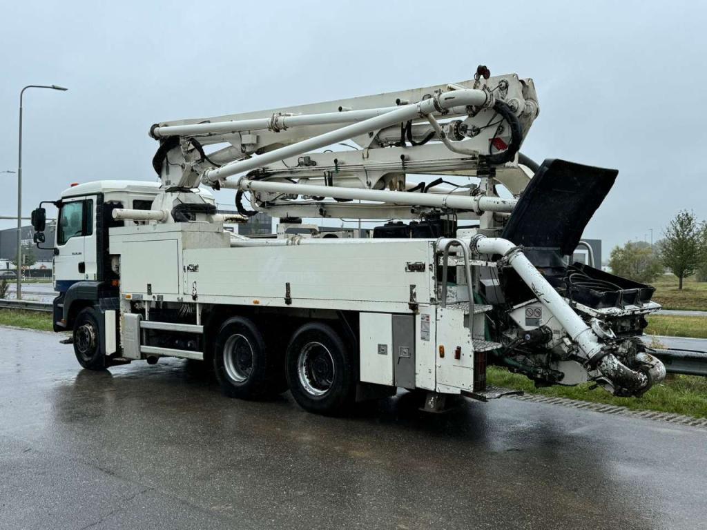 Man TGA 26.360 6x4 with Putzmeister BSF24-4.16 24m Concrete Pump Foto 12