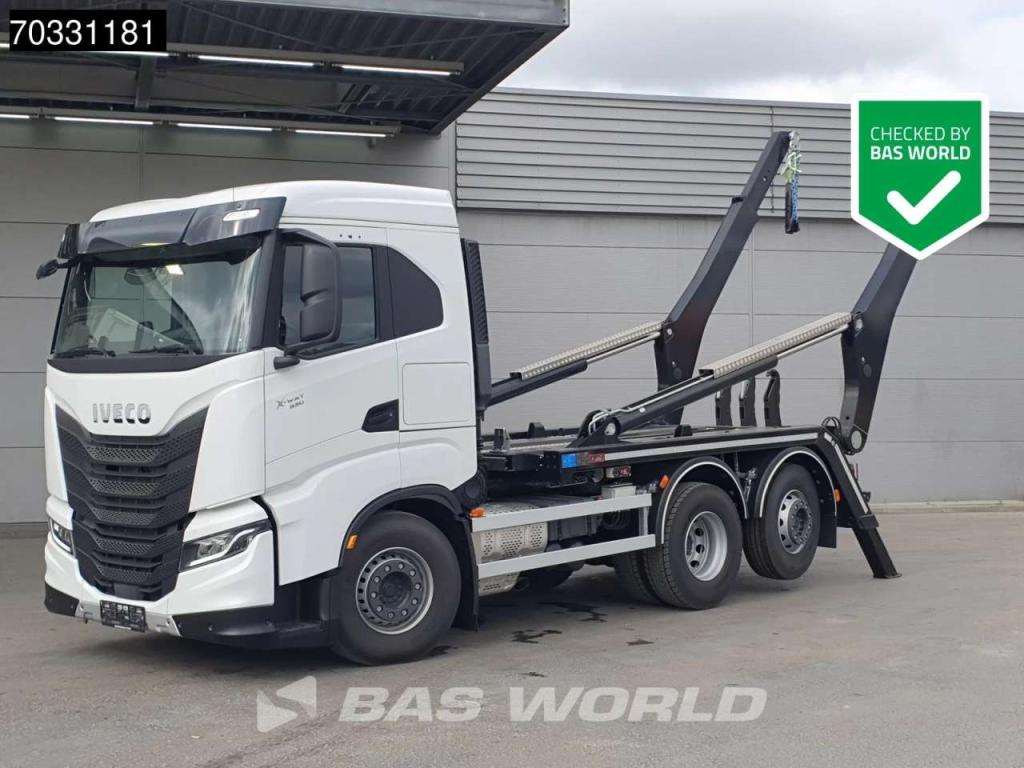 Iveco X-Way 530 6X2 NEW! Hiab FTR18 skiploader Automatic Euro 6 Foto 1