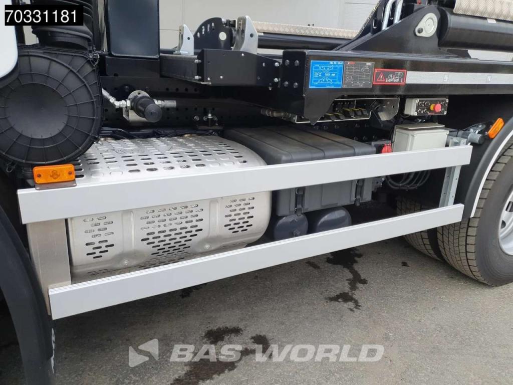 Iveco X-Way 530 6X2 NEW! Hiab FTR18 skiploader Automatic Euro 6 Foto 16