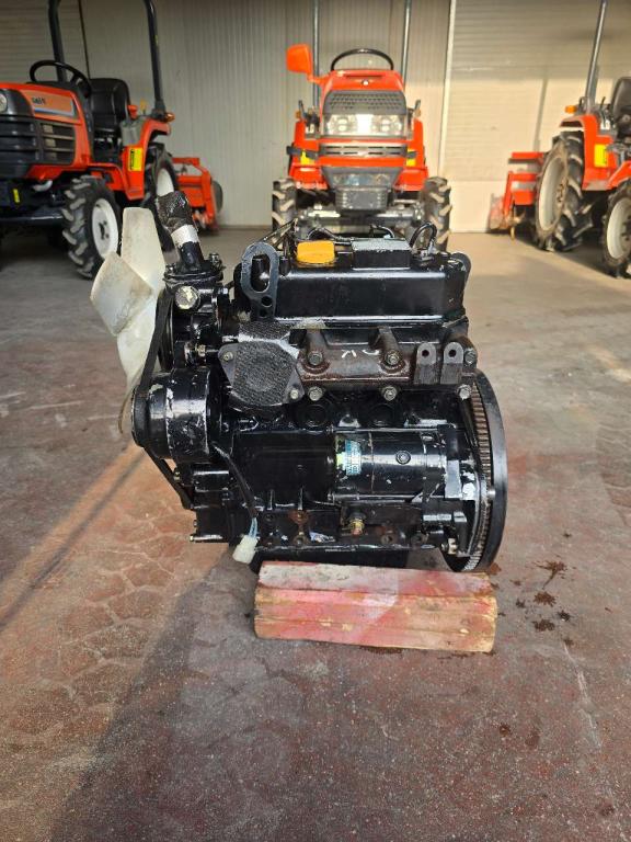 Motori Kubota Yanmar D-782 D-1105 3TNA68 Foto 2