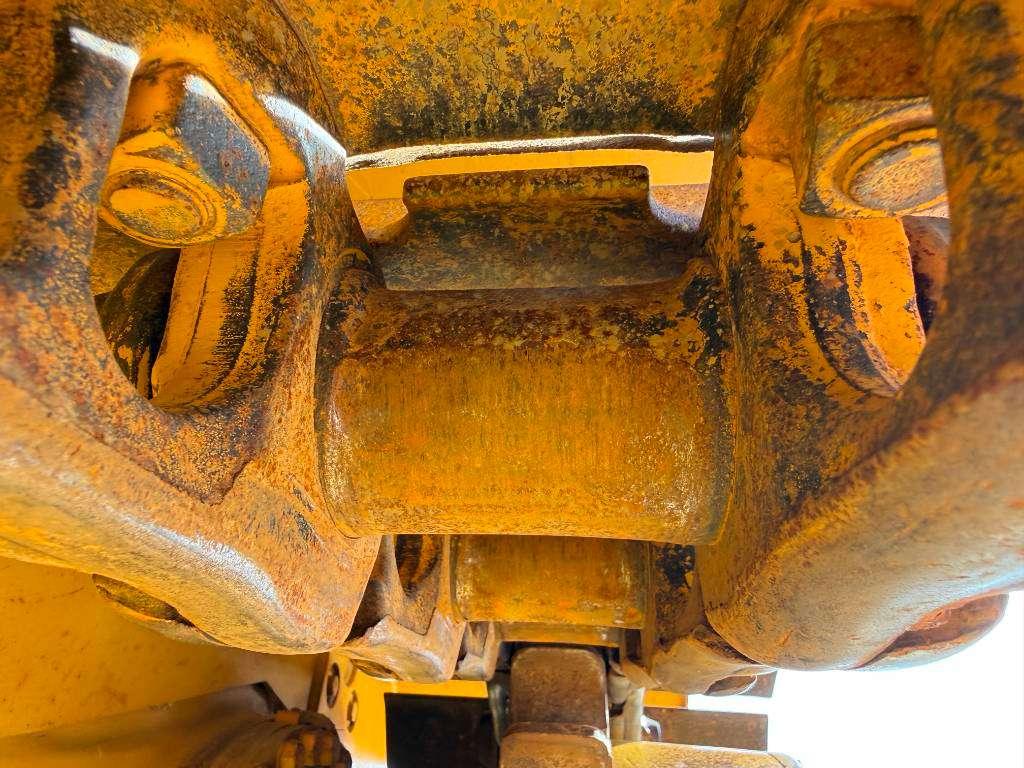Caterpillar D7R - 3 Tine Ripper / Airco Foto 24