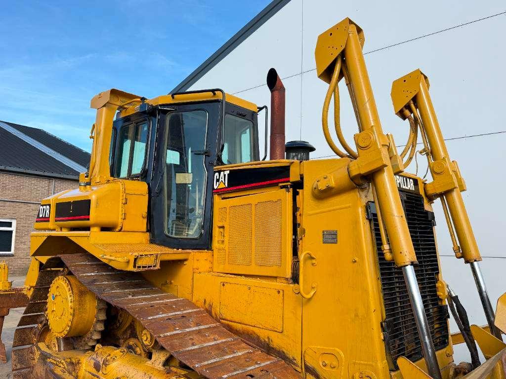 Caterpillar D7R - 3 Tine Ripper / Airco Foto 26