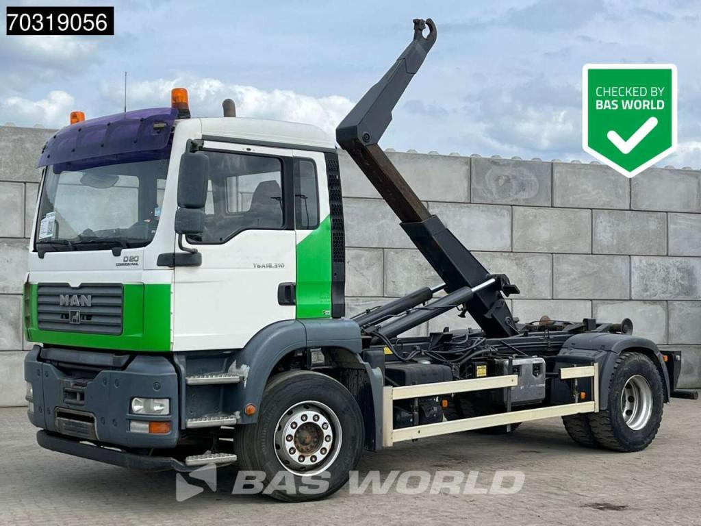 Man TGA 18.310 4X2 14 tons hooklift steelsuspension Manual Euro 2 Foto 1