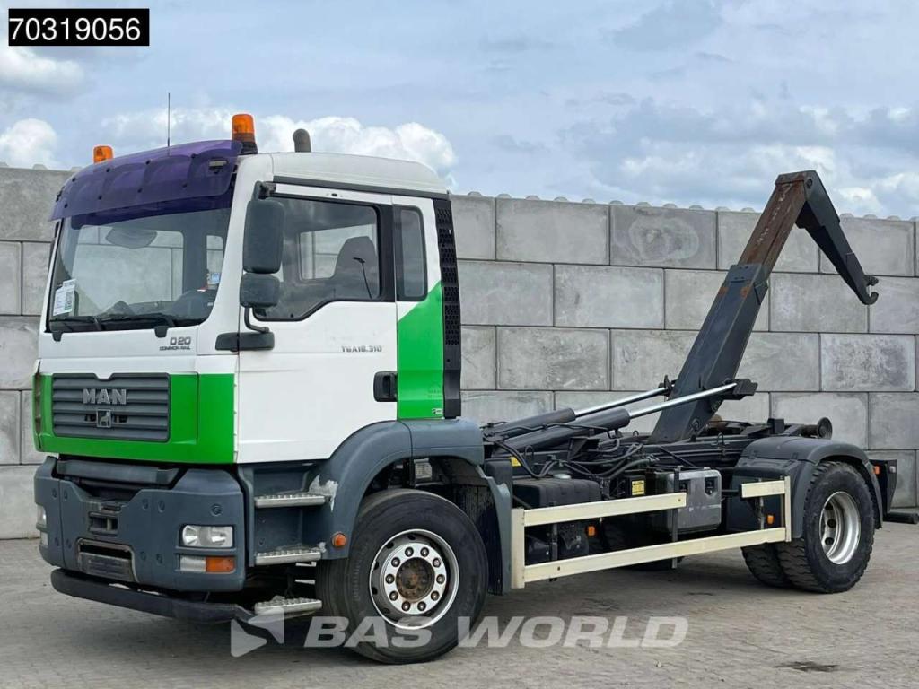 Man TGA 18.310 4X2 14 tons hooklift steelsuspension Manual Euro 2 Foto 3