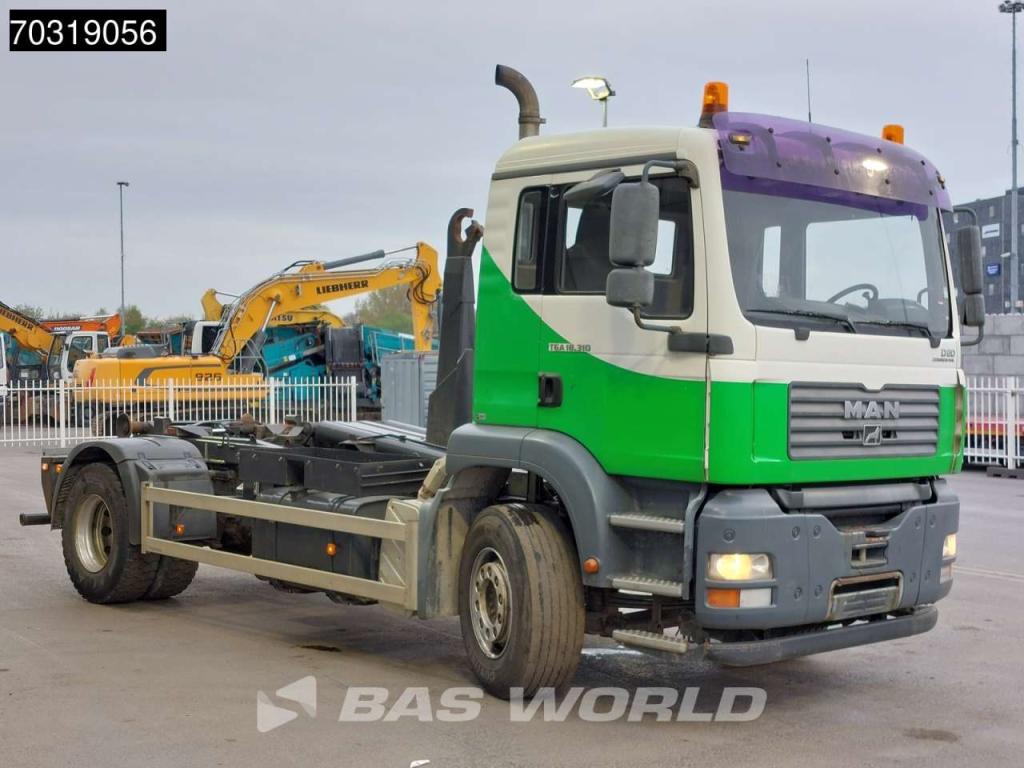 Man TGA 18.310 4X2 14 tons hooklift steelsuspension Manual Euro 2 Foto 8