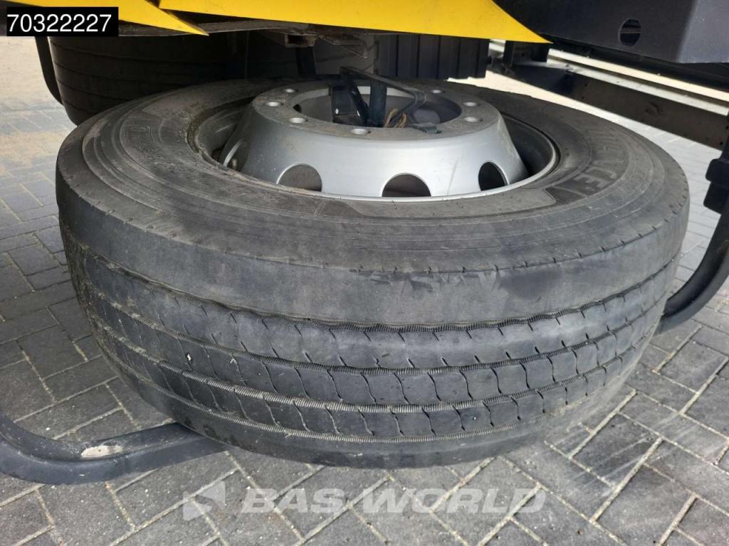 Krone SD Lift Axle Palletkist Anti Vandalism Sliding Roof Foto 30