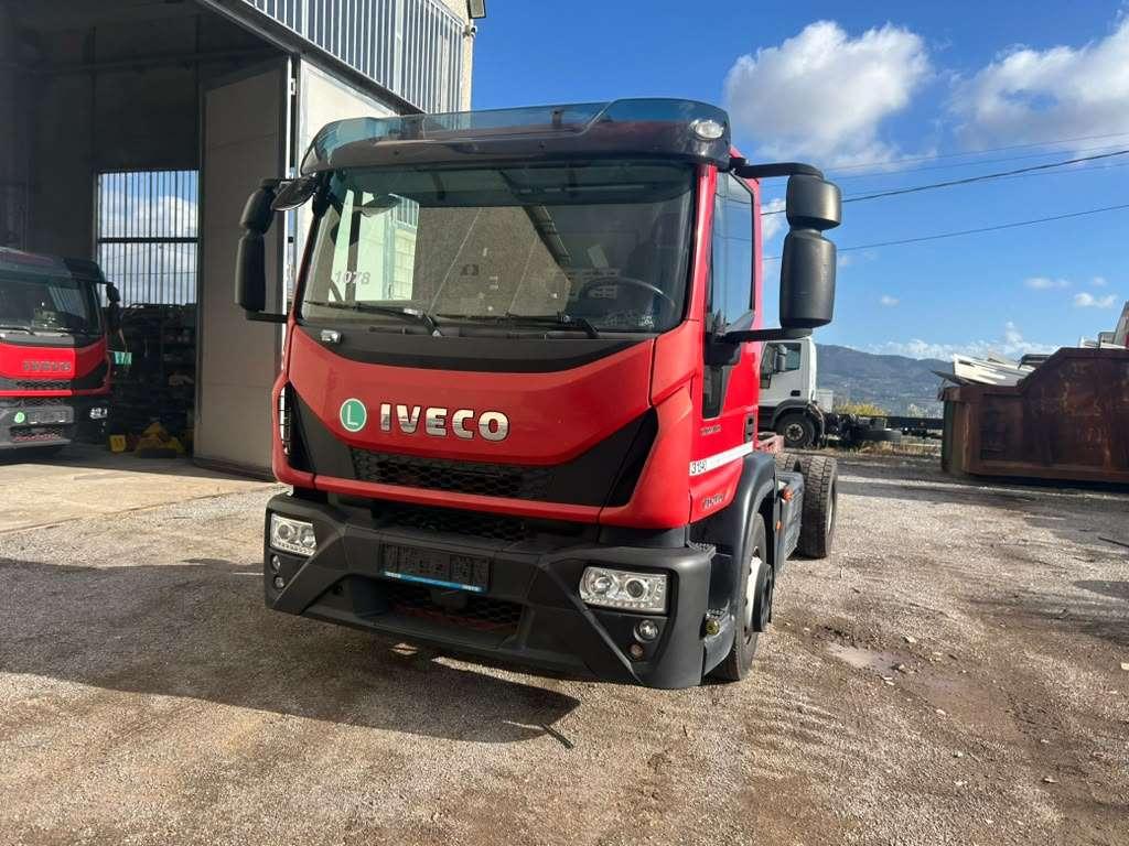 Iveco EUROCARGO 150-280 Foto 3