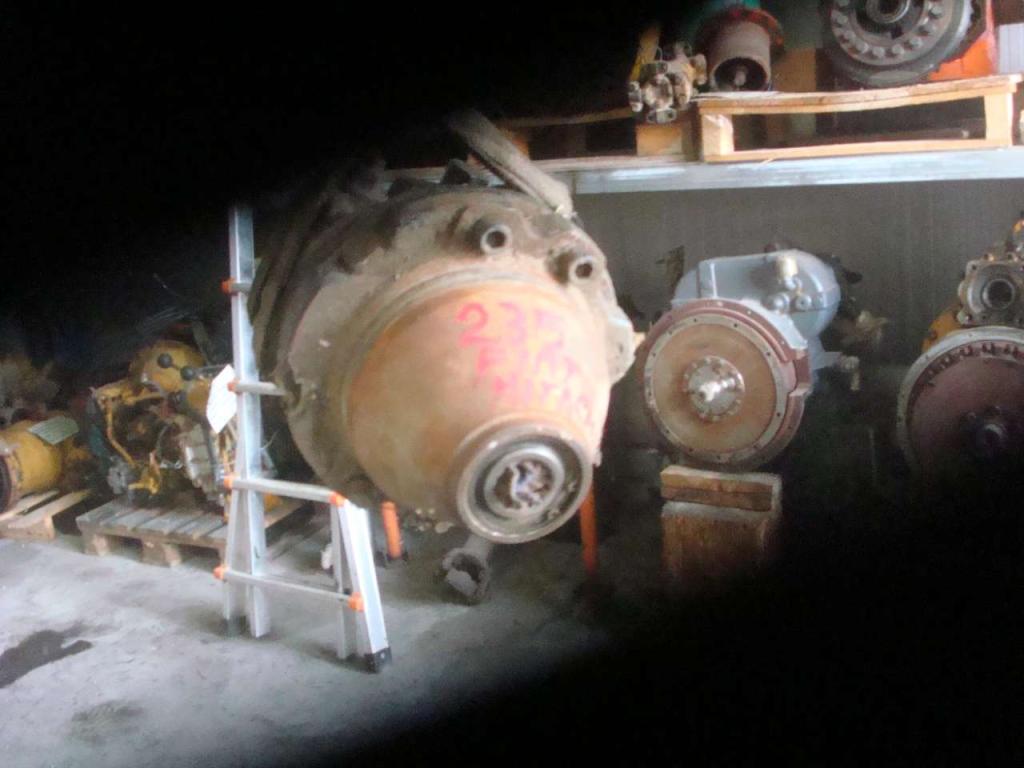 Motore di traslazione per Fiat Hitachi EX235 Foto 7