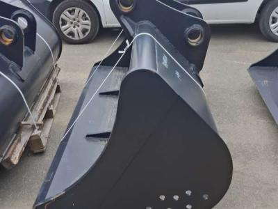 Benna pulizia fossi in vendita da C.A. E P. Ghetti Spa