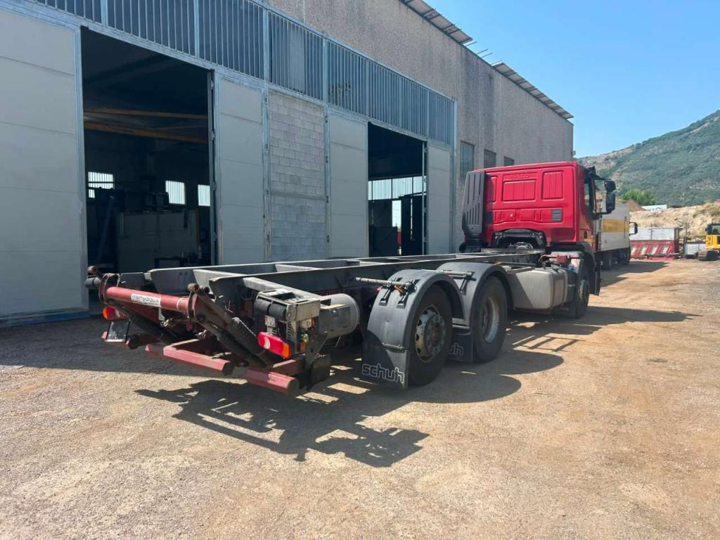 Iveco STRALIS HI-STREET 260S31 Foto 12
