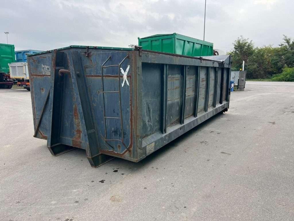 CONTAINER SCARRABILE USATO CON COPERCHIO Foto 1