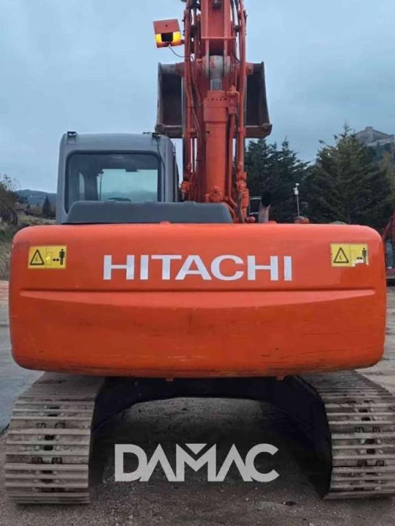 Hitachi ZX130 Foto 4