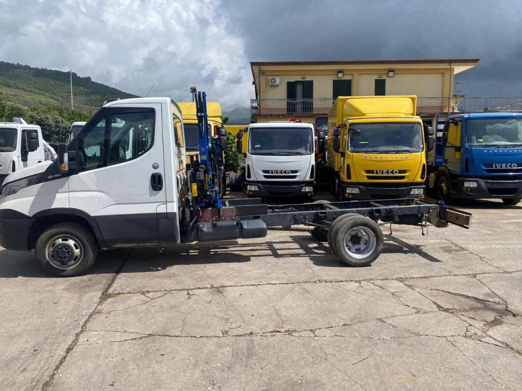 Iveco DAILY 35C15 Foto 17