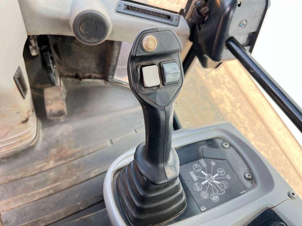 Caterpillar 908M - Quick Coupler / Automatic Greasing Foto 10