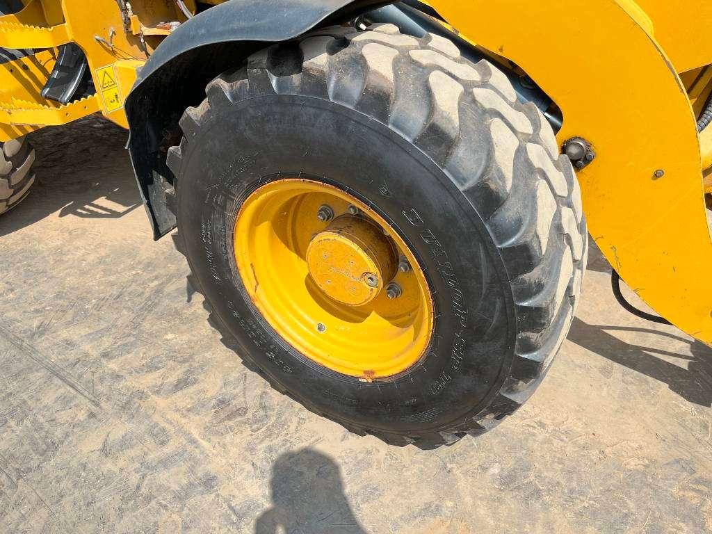 Caterpillar 908M - Quick Coupler / Automatic Greasing Foto 22