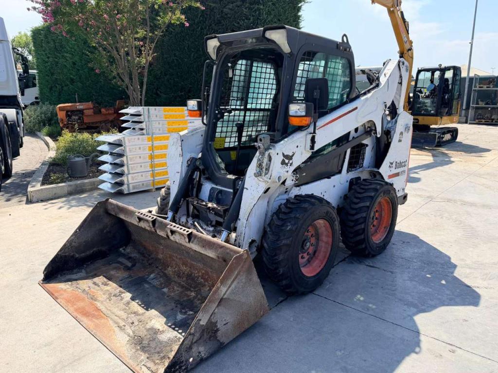 Bobcat S 570 2 speed Foto 1