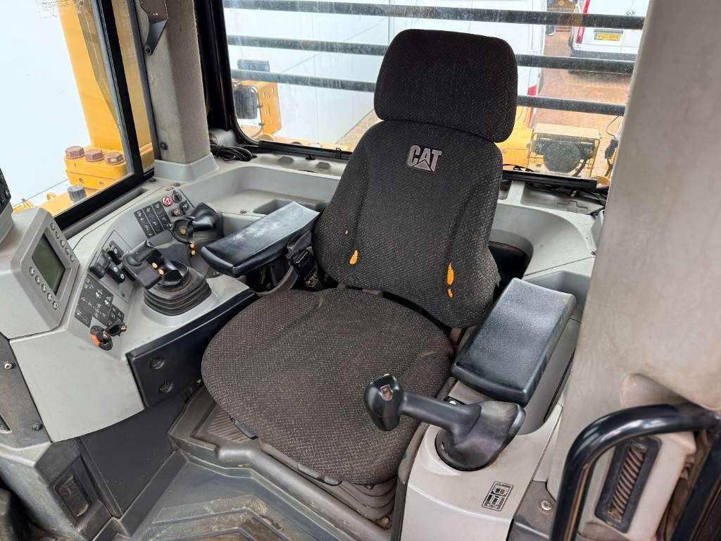 CAT D8T - GERMAN Machine / Ripper Foto 8