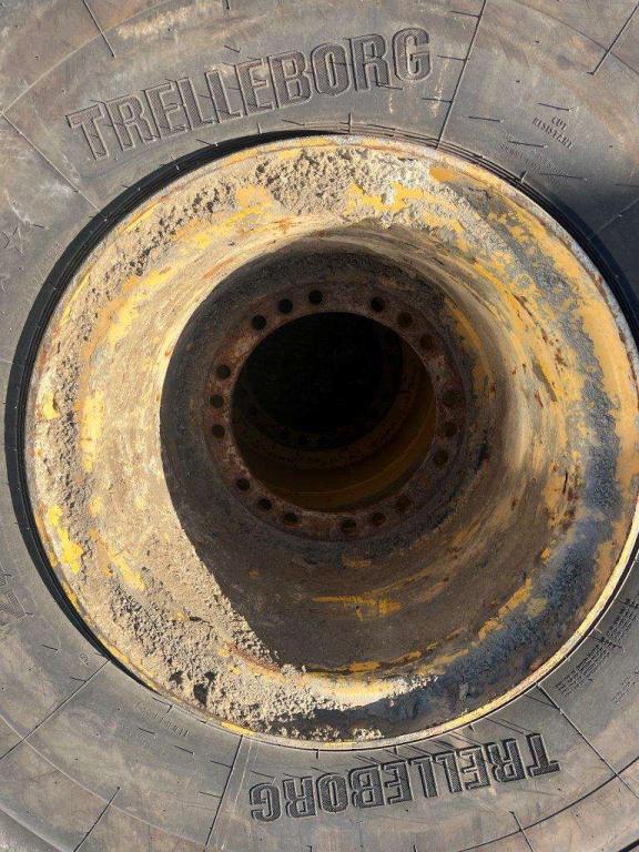 for 23.5R25 tires Rims per Volvo L110, L120 Foto 3