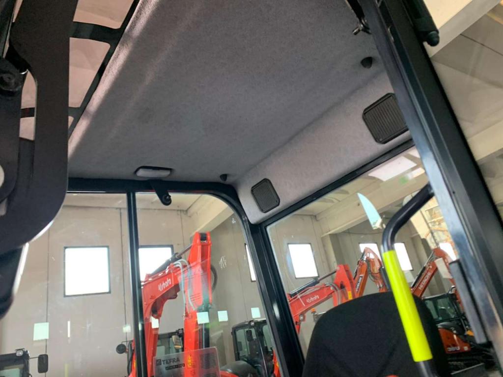 Kubota U27 Foto 4