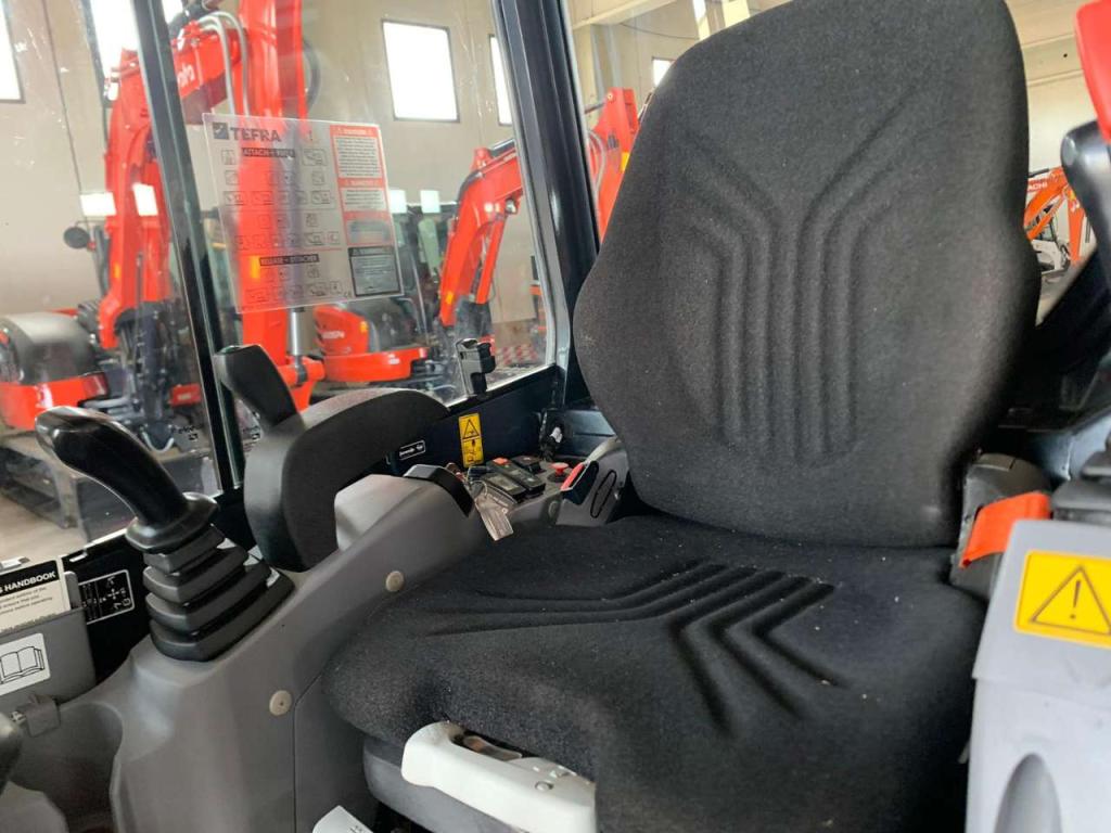 Kubota U27 Foto 8