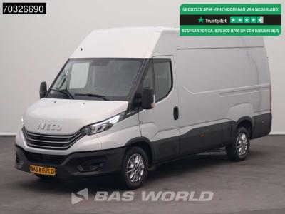 Iveco Daily 35S16 Automaat L2H2 ACC LED Navi Airco Camera Parkeersensoren 3,5t Trekgewicht LM Velgen Euro in vendita da BAS World B.V.