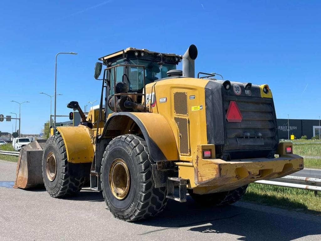 Caterpillar 966M Foto 3