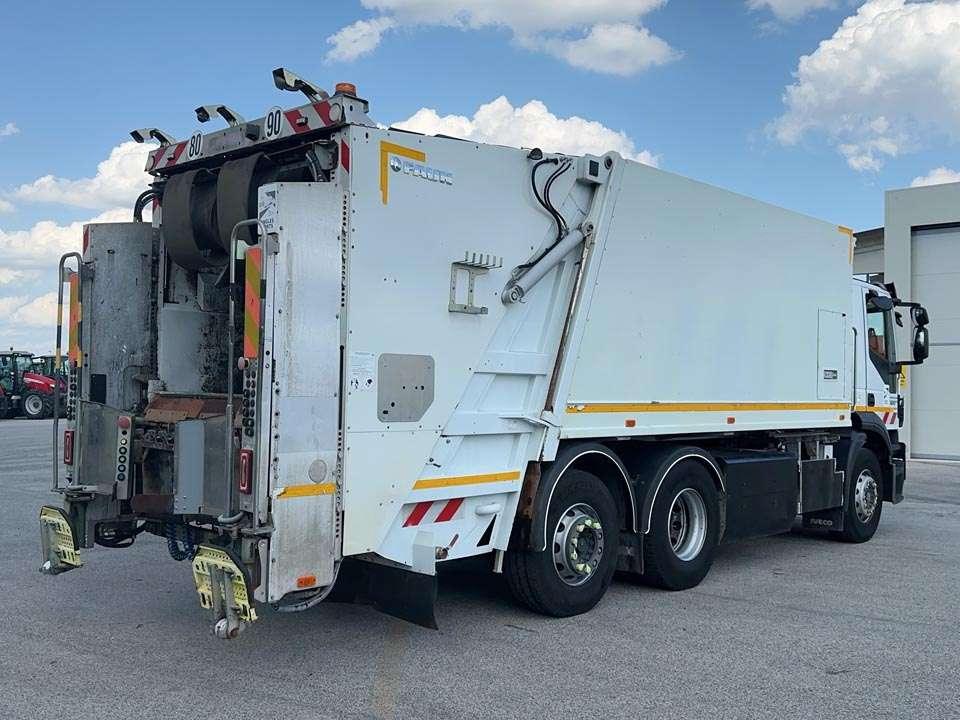 Iveco Stralis 330 6X2 Foto 26