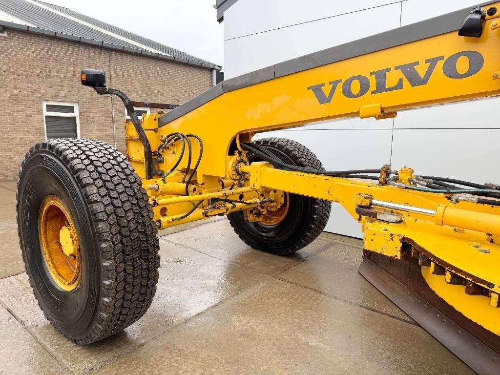 Volvo G990 - 4.85m Blade / Pushblock / Airco Foto 11