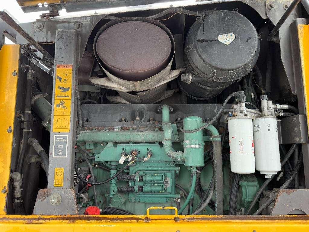 Volvo G990 - 4.85m Blade / Pushblock / Airco Foto 21
