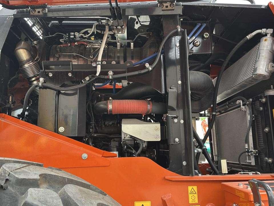 Hitachi ZW250-7 Foto 13