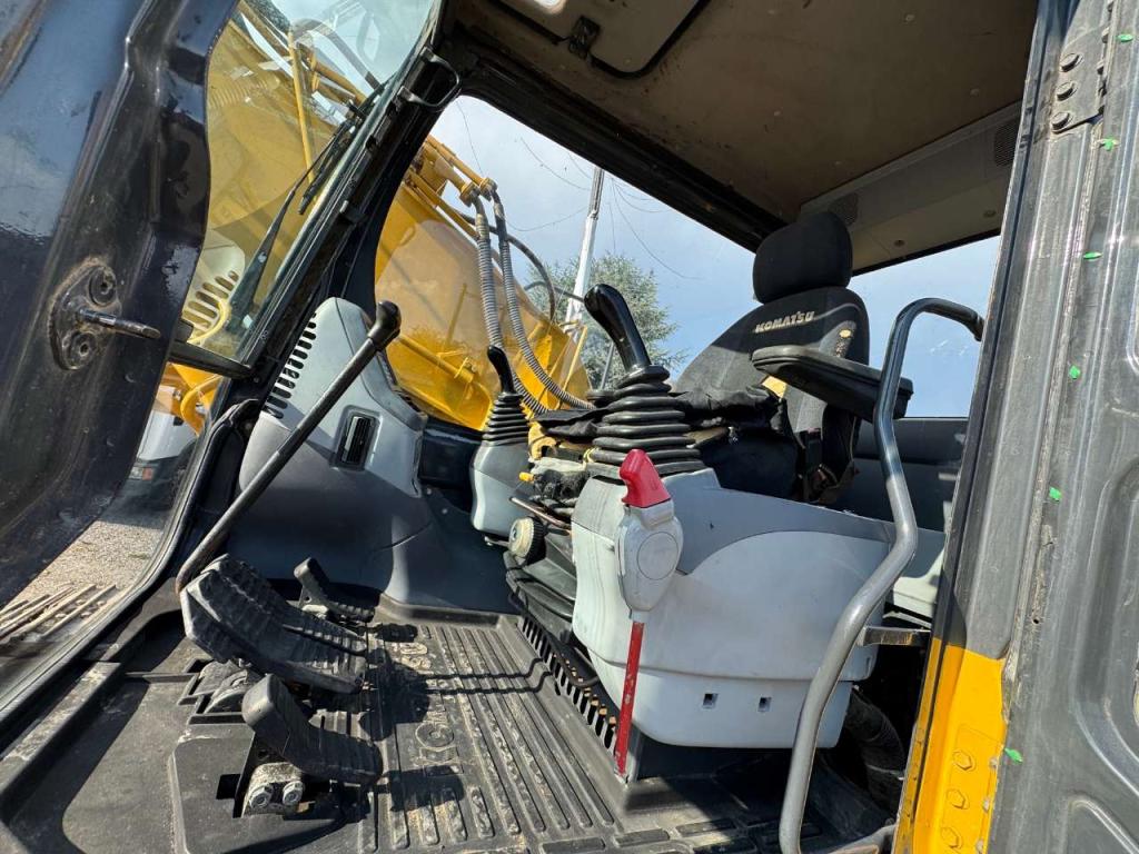 Komatsu PC230-7 Foto 7