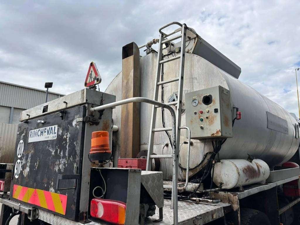 Renault Rincheval - 9.000 Liter Foto 13