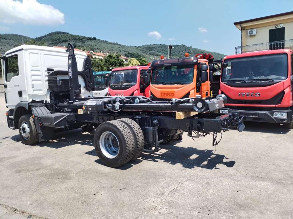 Iveco TGM 15.290 Foto 17