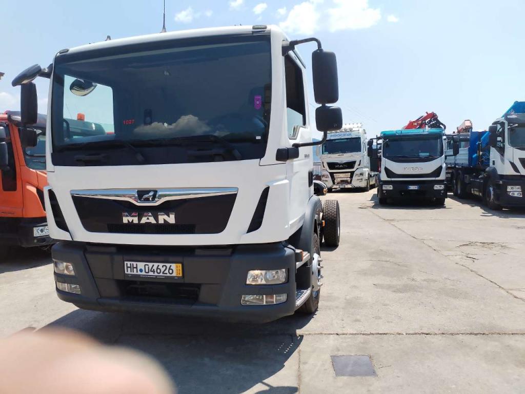 Iveco TGM 15.290 Foto 22