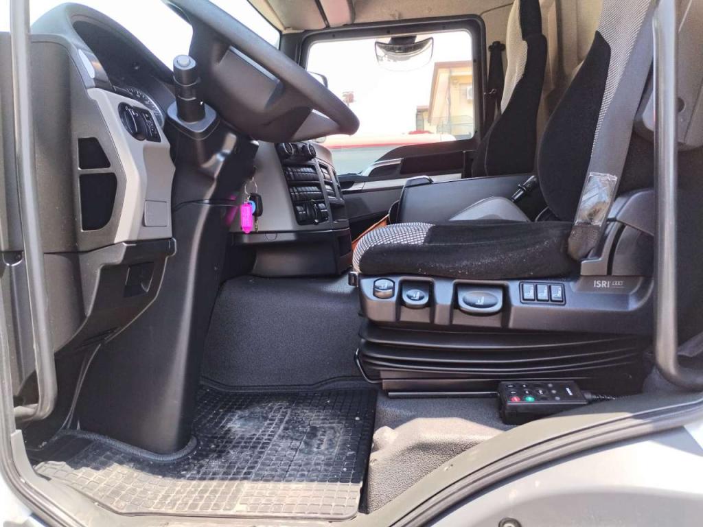 Iveco TGM 15.290 Foto 9