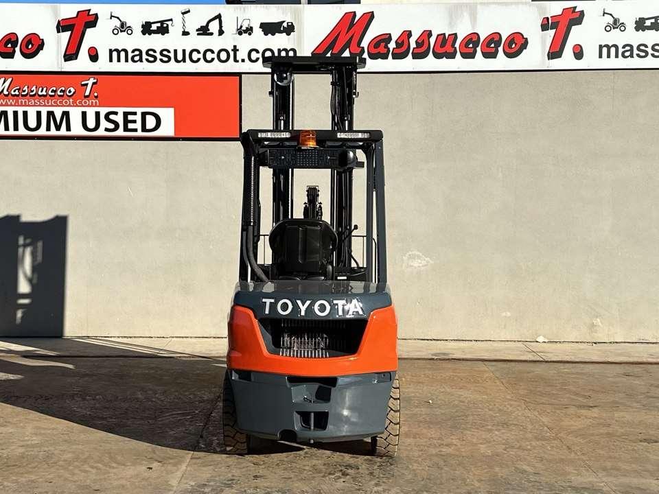 Toyota 52-8FDF30 Foto 15